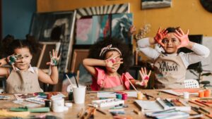 Mengenal Berbagai Genre dalam Sastra